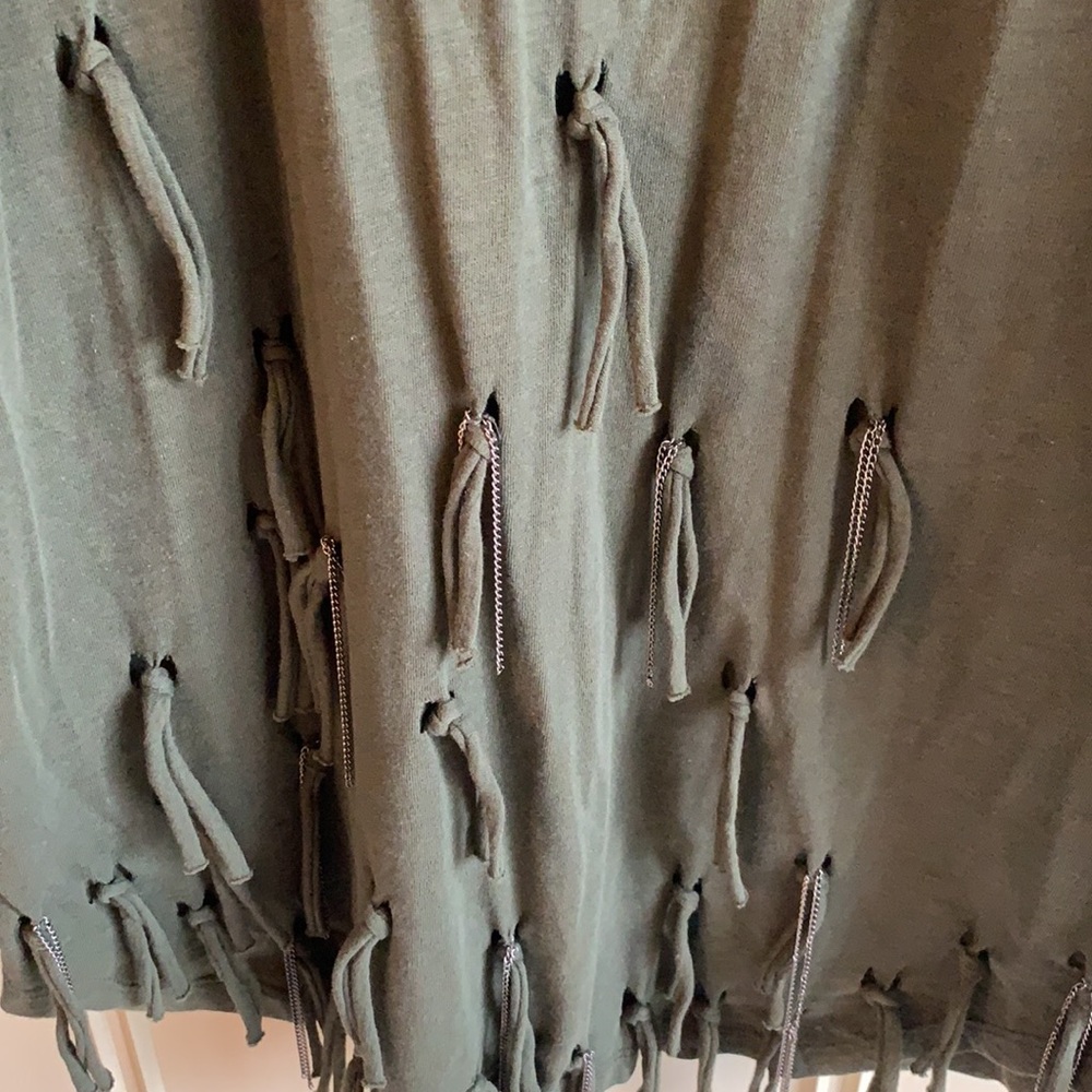 Tank top - Picture 2 of 3